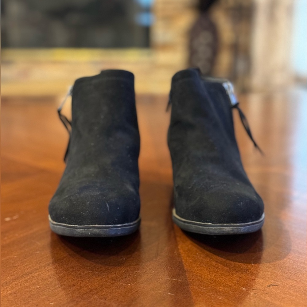 Booties - Picture 5 of 5